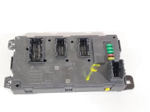 Used Electronic module TOYOTA YARIS (_P13_) 1.3 (NSP130_, NSP130) (99 hp) 24842945