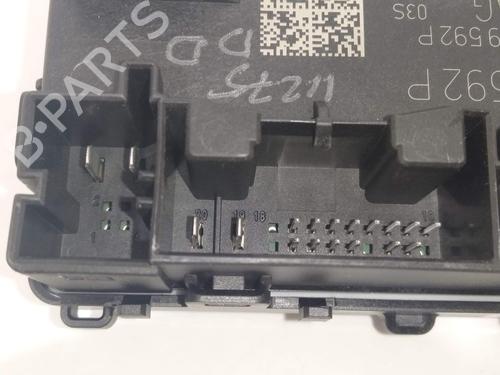 Electronic module VW CRAFTER Van (SY_, SX_) | BP23563202M83 - Image 4