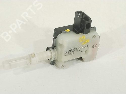 electronic-module-audi-a3-8p1-2003-2004-2005-2006-2007-2008-2009-2010-2011-2012-2013-36989680 main image