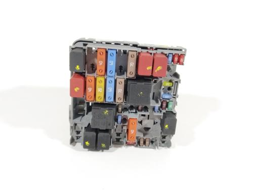Used Fuse box Fuse box FIAT PUNTO EVO Hatchback Van (199_) 1.3 D Multijet (199.AXT1A, 199.AXC1A) (75 hp) 29258390 29258390