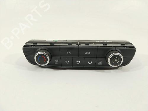 climate-control-opel-corsa-f-p2jo-2019-26327772 main image