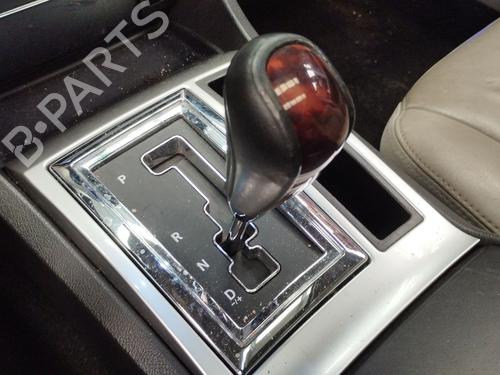 Used Gear lever CHRYSLER 300C (LX, LE) 3.0 CRD (218 hp) 32664127