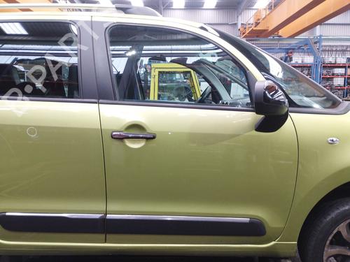 right-front-door-citroen-c3-picasso-sh_-2008-32294204 main image