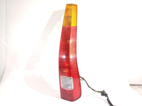 right-taillight-honda-cr-v-ii-rd_-20-rd5-33501scae00-2001-2002-2003-2004-2005-2006-2007-22731950 main image