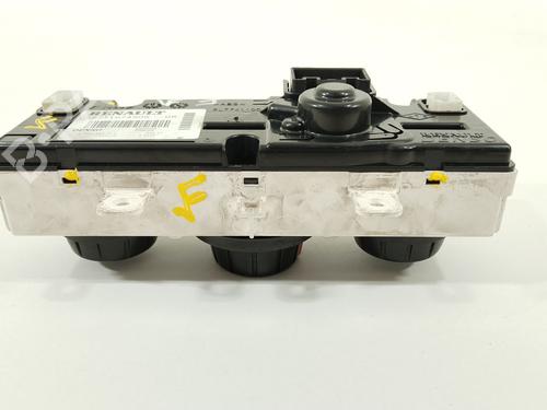Climate control RENAULT MASTER III Van (FV) 2.3 dCi 130 FWD (FV0M, FV0Y, FV0J, FV02, FV03) | BP28353234I5