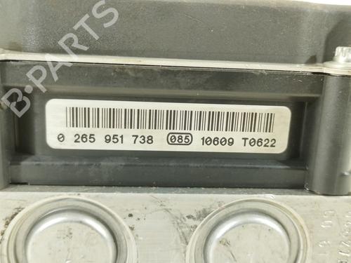 ABS pump PEUGEOT 3008 I MPV (0U_)  | BP9267427M43 