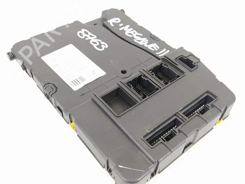 Used Fuse box Fuse box 10553984 10553984