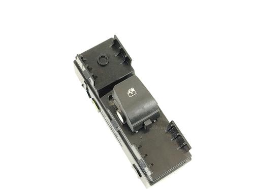 Used Right front window switch HYUNDAI i30 (PDE, PD, PDEN) 1.0 T-GDI (120 hp) 31904872