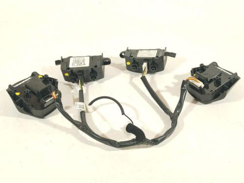 Steering wheel controls KIA CARENS IV 1.7 CRDi | BP34693280E15 - Image 2