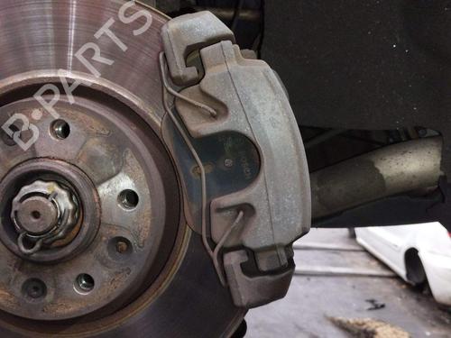 Used Right front brake caliper Right front brake caliper 37466996 37466996