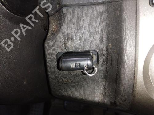 Clé de contact TOYOTA PRIUS Liftback (_W2_) 1.5 Hybrid (NHW20_, NHW20R) (112 hp) 29915549