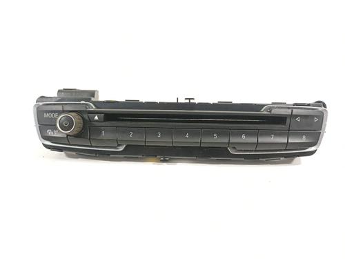 radio-bmw-2-gran-tourer-f46-218-d-61359371455-2014-17433760 main image