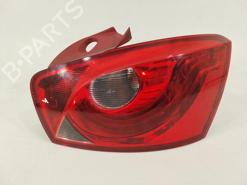 Used Right taillight SEAT IBIZA IV (6J5, 6P1) 1.6 TDI (90 hp) 25914821