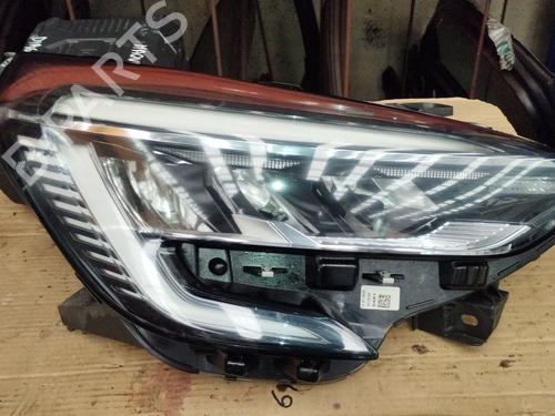 Used Right headlight Right headlight RENAULT CLIO V (B7_) 1.3 TCe 130 (B7MF) (131 hp) 36392996 36392996