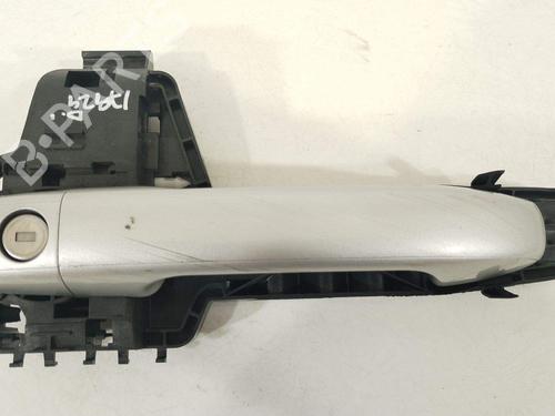 Used Front left exterior door handle Front left exterior door handle 39379896 39379896