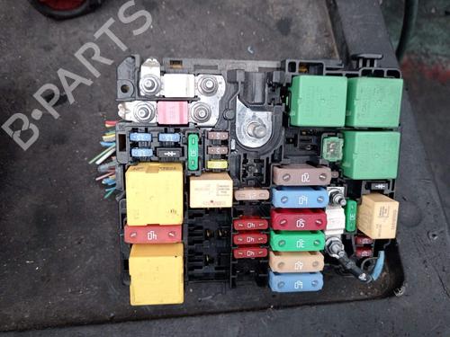 Fuse box PEUGEOT EXPERT Bus (V_) 1.6 BlueHDi 115 | BP34444787E1 - Image 1
