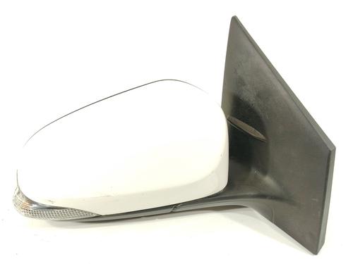 right-mirror-toyota-auris-_e18_-2012-2013-2014-2015-2016-2017-2018-2019-32067554 main image