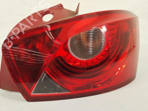 Used Right taillight Right taillight 33235457 33235457