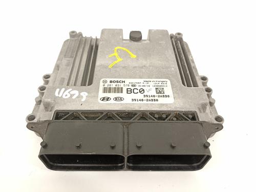 Used Engine control unit (ECU) HYUNDAI i30 (GD) [2011-2025]  17449146