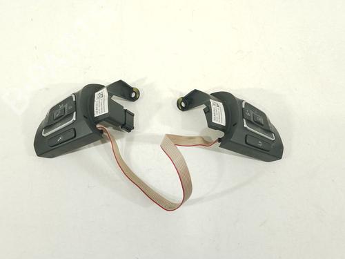 steering-wheel-controls-vw-golf-vi-5k1-2008-2009-2010-2011-2012-2013-2014-37461380 main image