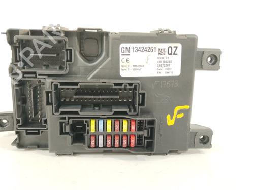 Used Fuse box Fuse box 37238695 37238695