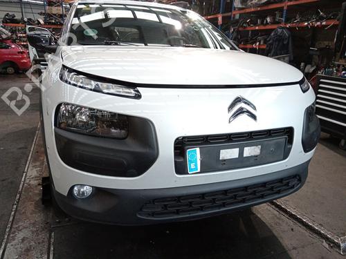 Used Front bumper Front bumper 38331043 38331043