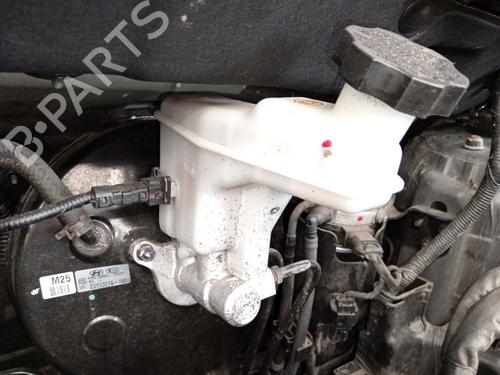 brake-master-cylinder-kia-sportage-iii-sl-2009-2010-2011-2012-2013-2014-2015-2016-2017-37444507 main image