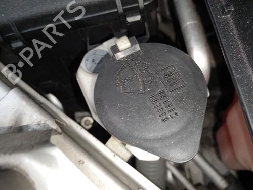 Used Windscreen washer tank Windscreen washer tank 38074102 38074102