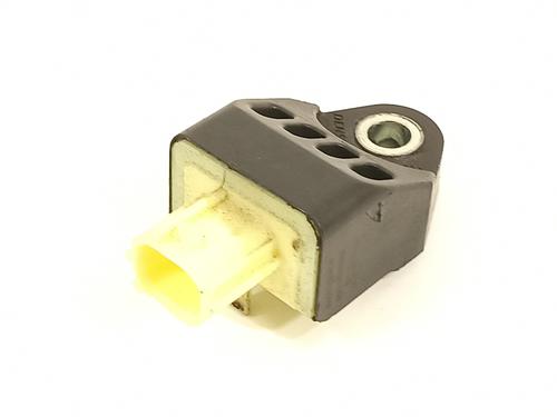 Used Electronic sensor TOYOTA YARIS (_P13_) 1.5 Hybrid (NHP130_, NHP130) (101 hp) 15894621