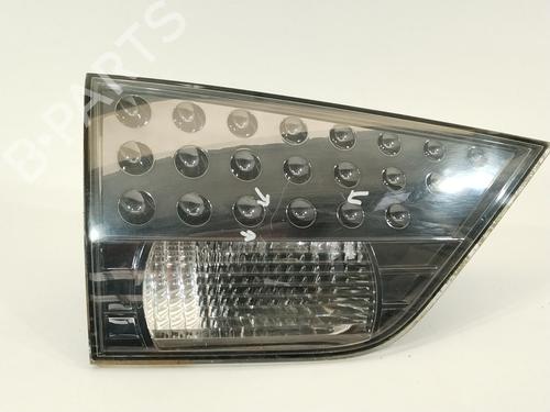 Used Left tailgate light MITSUBISHI OUTLANDER II (CW_W) 2.0 DI-D (CW8W) (140 hp) 25487610