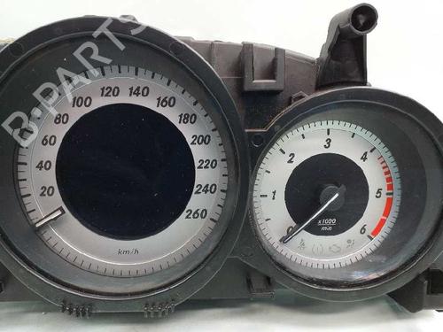 Instrument cluster MERCEDES-BENZ C-CLASS (W204) C 250 CDI (204.003) | BP5822548C47 