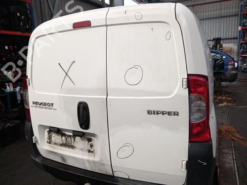 Porte arrière droite PEUGEOT BIPPER (AA_) 1.4 HDi (68 hp) 31857251