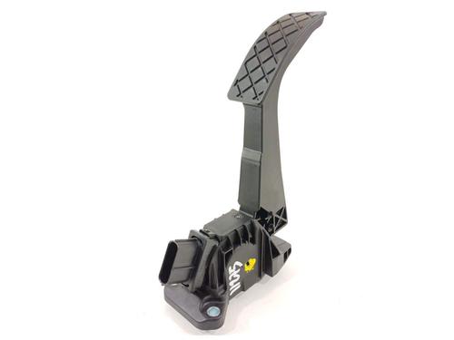 Used Pedal Pedal 24306239 24306239