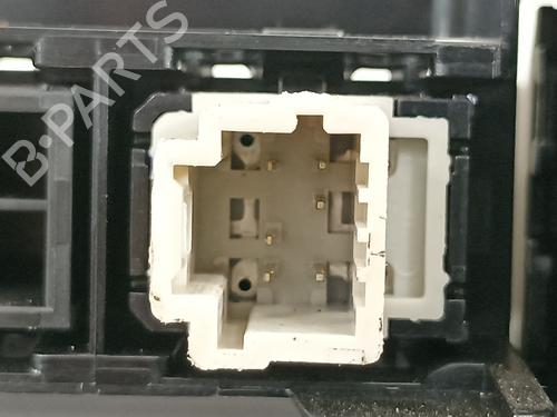 Switch NISSAN JUKE (F16_)  | BP15855982I30 