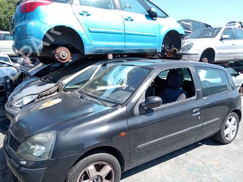 Front bumper RENAULT CLIO II (BB_, CB_) 1.4 (B/CB0C, B/CB0S) | BP27476699C7