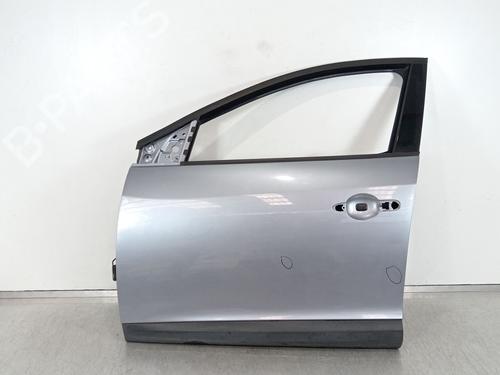 Używane Drzwi przednie lewe RENAULT MEGANE III Hatchback (BZ0/1_, B3_) [2008-2025]  17130998