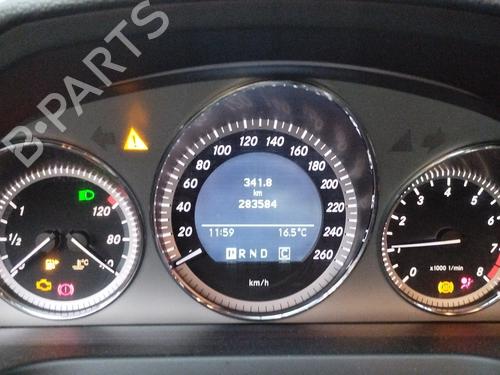 Compteur de vitesse MERCEDES-BENZ C-CLASS (W204) C 200 Kompressor (204.041) (184 hp) 16929245
