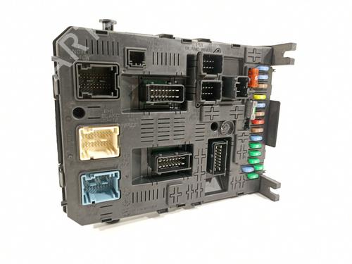 Used Fuse box PEUGEOT 5008 (0U_, 0E_) [2009-2017]  20323743