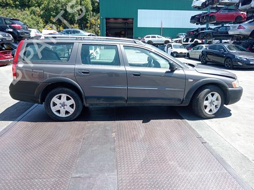 Brugte VOLVO XC70 I Cross Country (295) D5 XC AWD (163 hp) 2762921