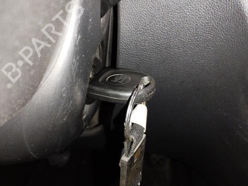 ignition-barrel-seat-toledo-iv-kg3-2012-2013-2014-2015-2016-2017-2018-2019-16808217 main image