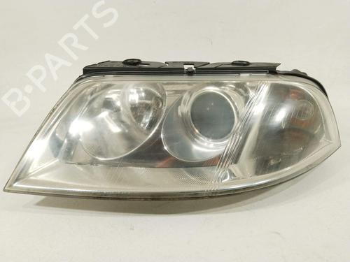 Used Left headlight Left headlight 31761557 31761557