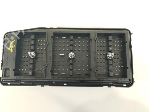 Fuse box CHEVROLET CAPTIVA (C100, C140) 2.0 D | BP29180871E1