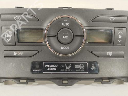 climate-control-toyota-auris-_e15_-2006-2007-2008-2009-2010-2011-2012-2013-33293787 main image