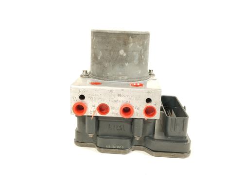 Used ABS pump ABS pump AUDI A4 B9 Avant (8W5, 8WD) 2.0 TDI (150 hp) 32044154 32044154