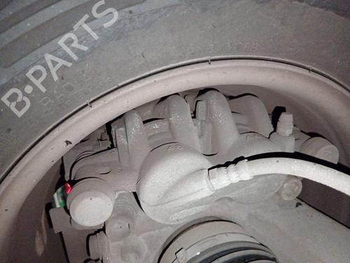 Used Right front brake caliper Right front brake caliper CITROËN JUMPER II Van 2.2 HDi 120 (120 hp) 37486575 37486575