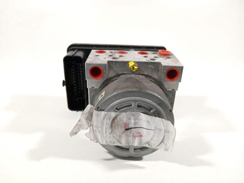 abs-pump-renault-megane-iv-hatchback-b9amn_-2015-23577872 main image