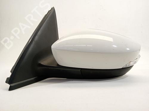 Used Left mirror SKODA FABIA III Estate (NJ5) [2014-2022]  21796236
