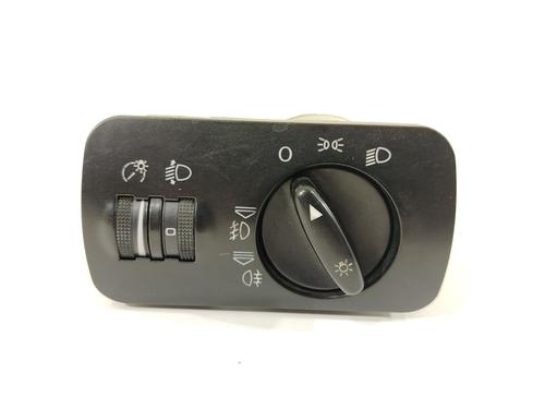 Used Headlight switch Headlight switch SEAT TOLEDO II (1M2) 1.9 TDI (110 hp) 34137378 34137378