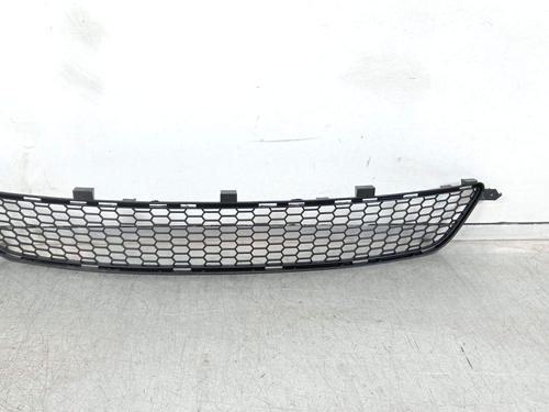 grille-lexus-is-ii-_e2_-2005-2006-2007-2008-2009-2010-2011-2012-2013-32026204 main image