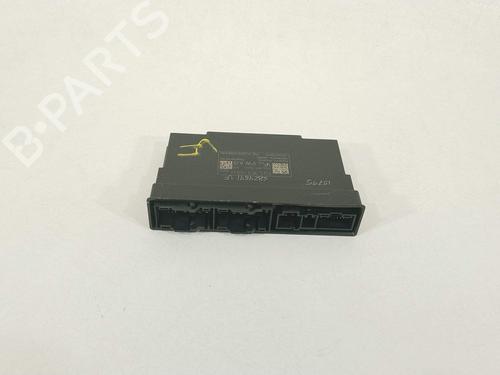 BP37073147M83 main image